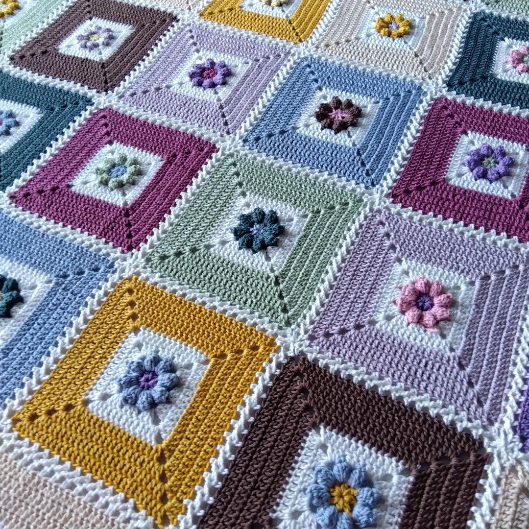 モチーフ編みブランケット　マルチカバー　コットン