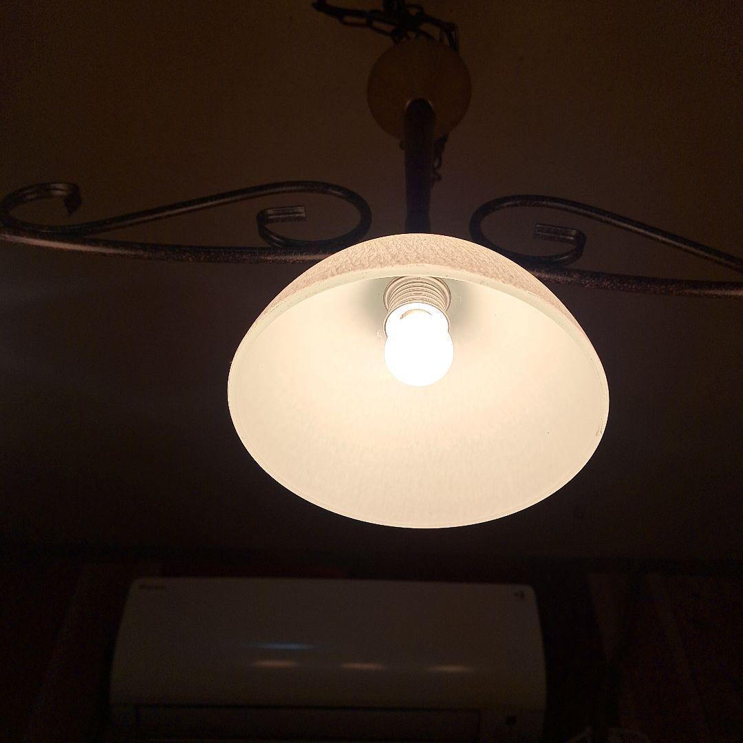 ♡新品未使用　エグロ．ジャパンペンダントガラスシェードランプ３灯♡