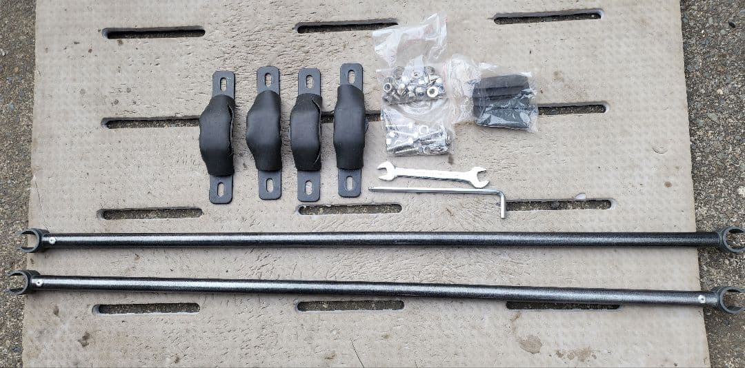 B-BASE様 GRESS電動ルーフテント