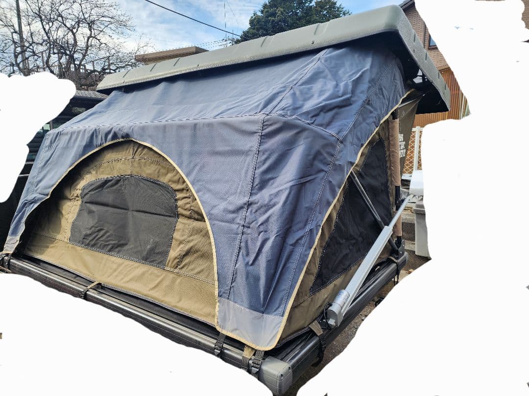 B-BASE様 GRESS電動ルーフテント