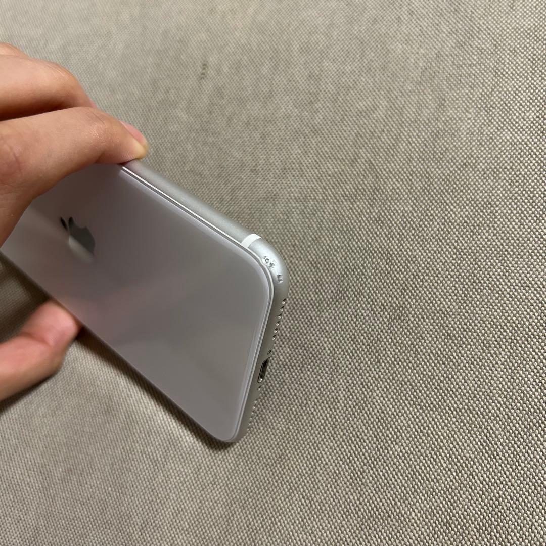 iPhone se 第2世代 SIMフリー 64GB 本体