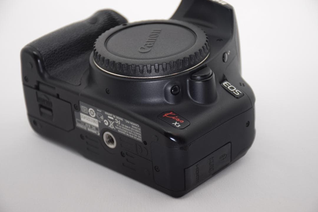 手軽にカメラデビュー✨Canon Kiss X3 一眼レフカメラ 人気機種 入門