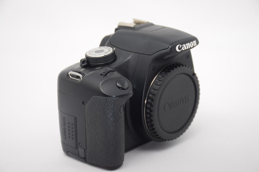 手軽にカメラデビュー✨Canon Kiss X3 一眼レフカメラ 人気機種 入門