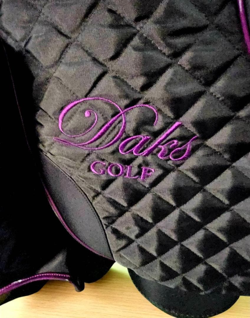 送料無料/超美品　超有名プランドDAKS ゴルフバッグ ブラック/パープル