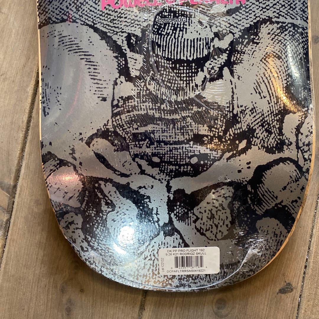 powellプロデッキ 骸骨と剣 グラフィック