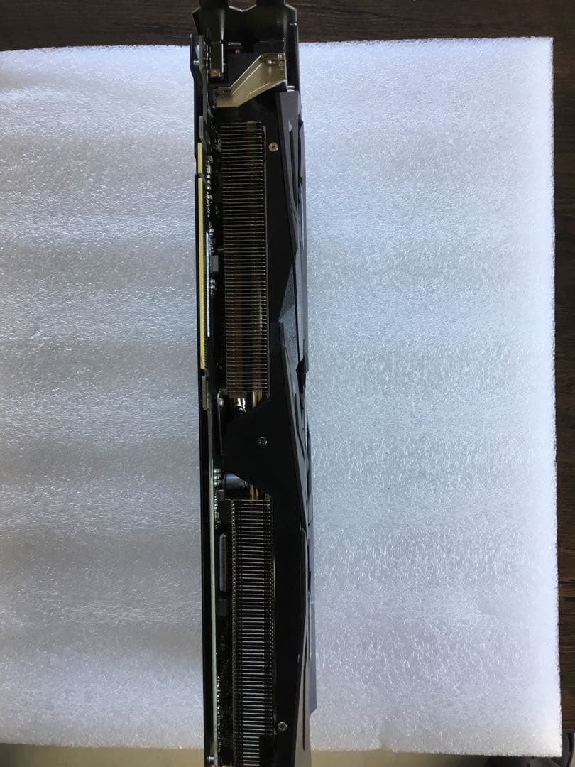 ASUS STRIX-GTX1070-8G-GAMING《ジャンク品》