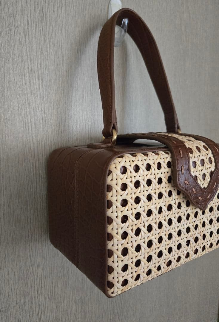 美品 ☆ MEHRY MU　メヘリームー　牛革&籐かごバッグ