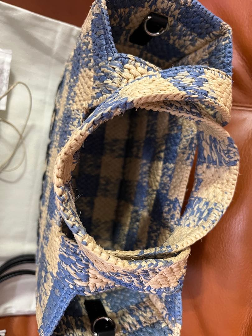 LOEWE♡2025SS新品フォントトートスモール