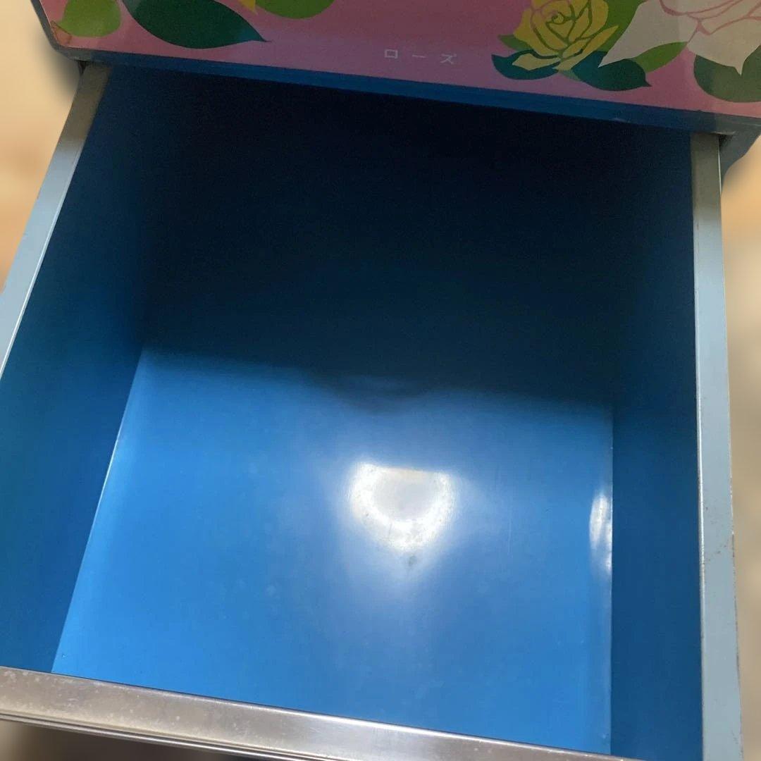 花柄収納チェスト 2段　洋服タンス収納　昭和レトロポップ　スチール製