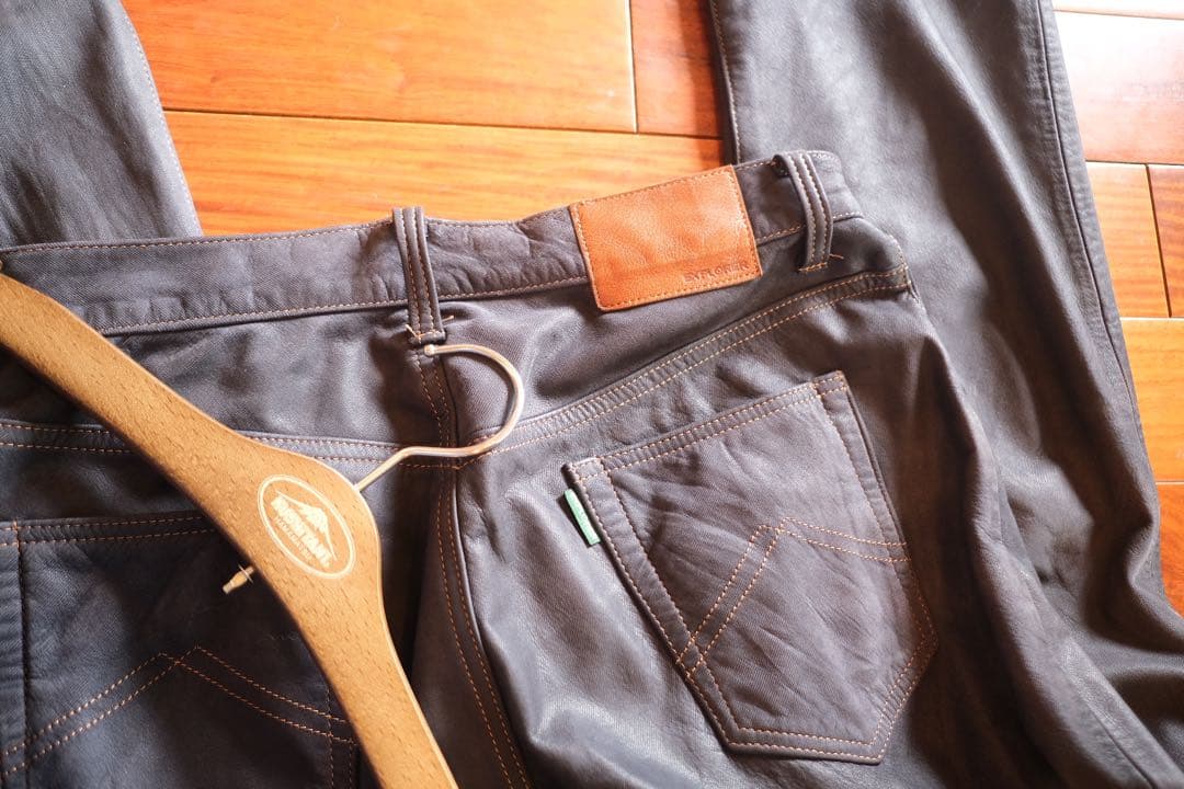 美品　クシタニ　エクスプローラージーンズ　ブラック　33