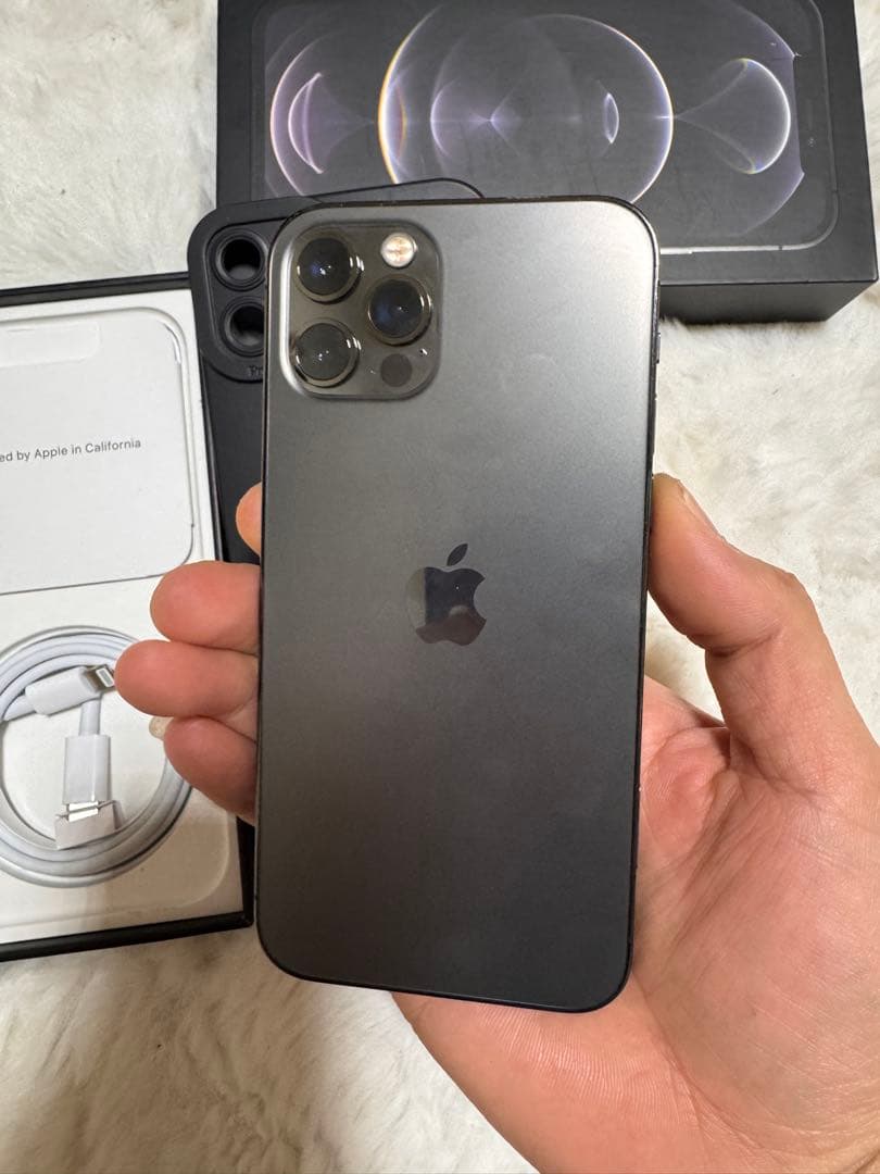 ❤️美品❤️ iPhone 12 pro Simフリー