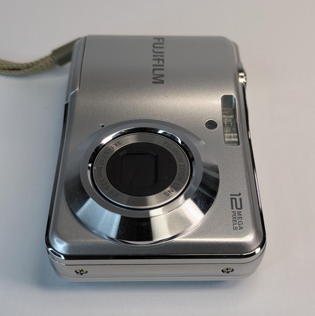 美品 FUJIFILM FinePix AV100 コンパクトデジタルカメラ