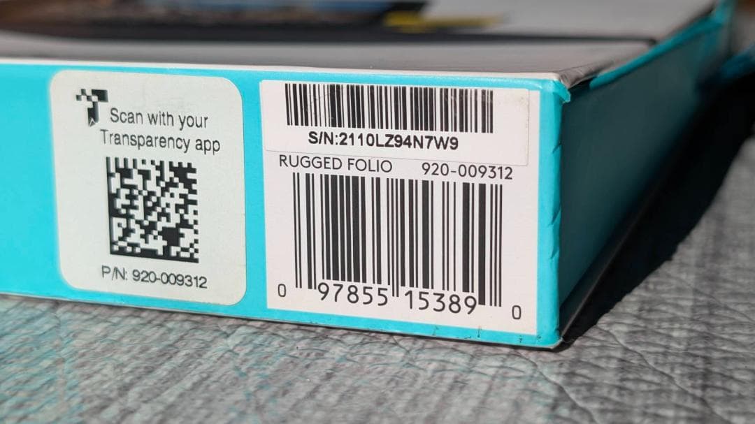 Logitech Rugged Folio キーボードケース iPad 7/8