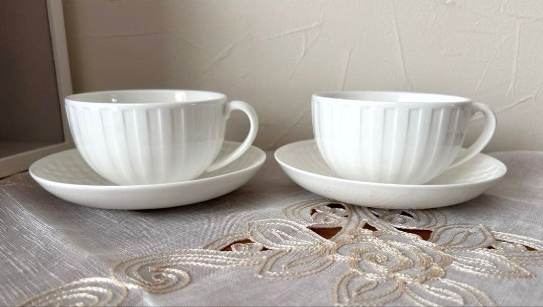 ナイト＆デイ　カップ＆ソーサー　プレート　ペア