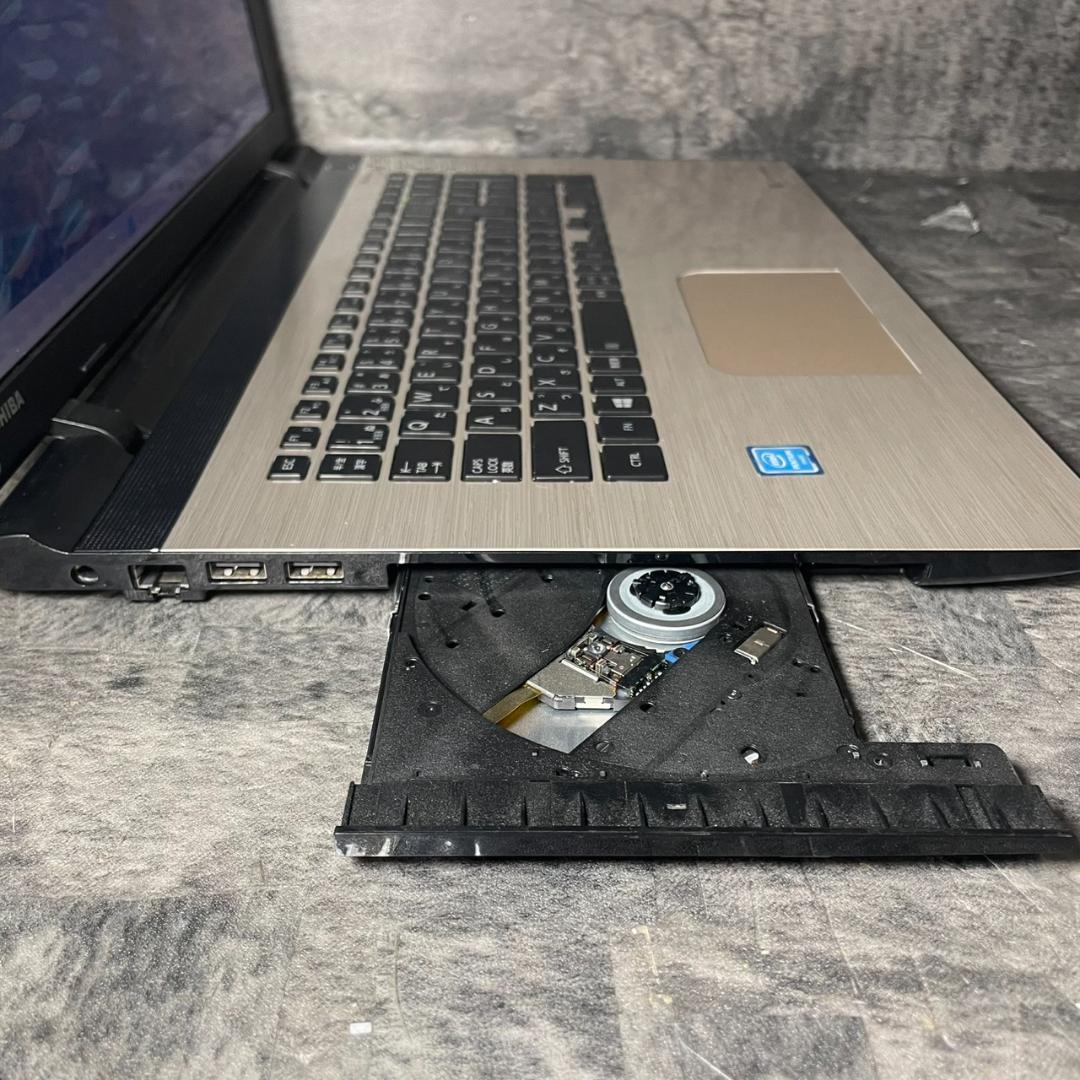 ★Windows11 最新オフィス2024 SSD　初期設定済すぐつかえます★