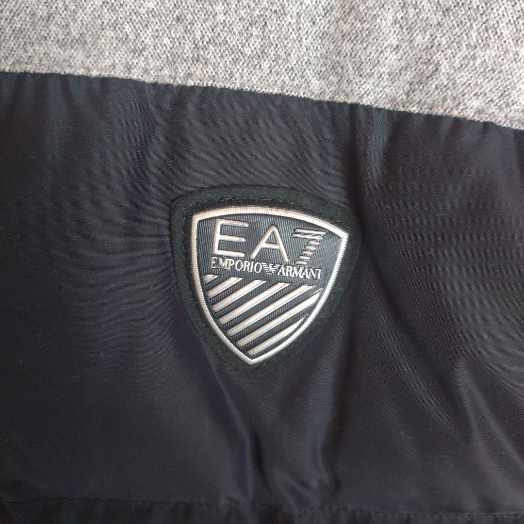 EA7 Emporio Armani ダウンジャケット 黒/グレー