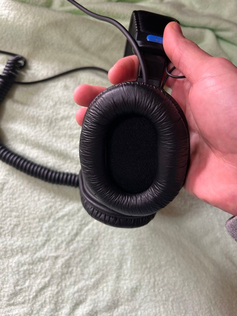 【美品】SONY ステレオヘッドホン 有線 MDR-7506