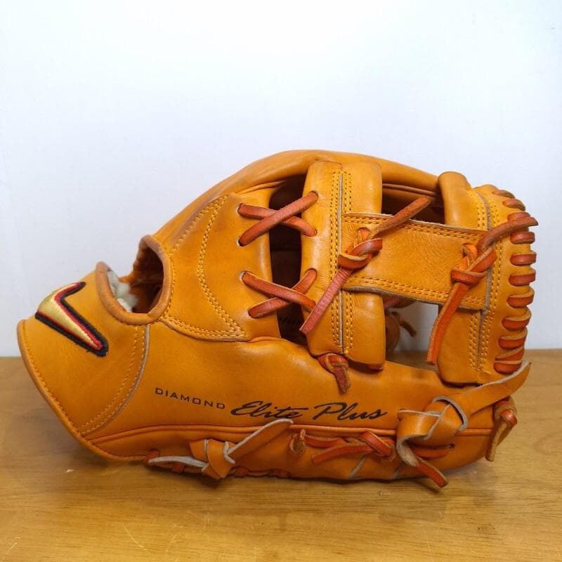 NIKE ナイキ ダイアモンドエリートプラス 克 激レア 内野用 硬式グローブ