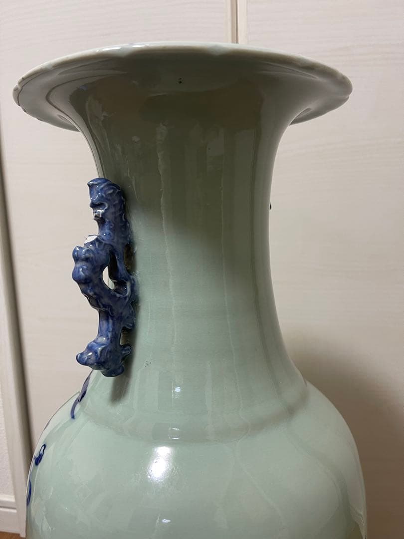 青白磁 花瓶 中国風 古染付 アンティーク 欠けあり