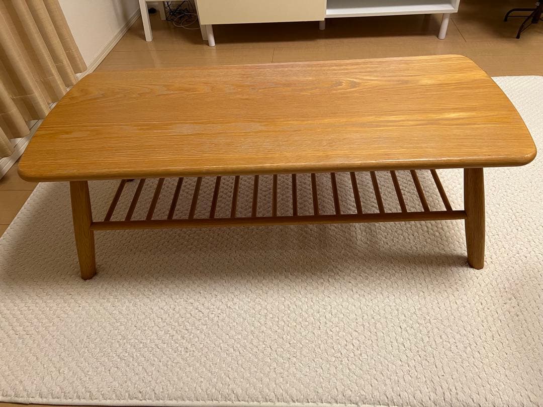 完成品ナラ材 リビングローテーブル 角が丸