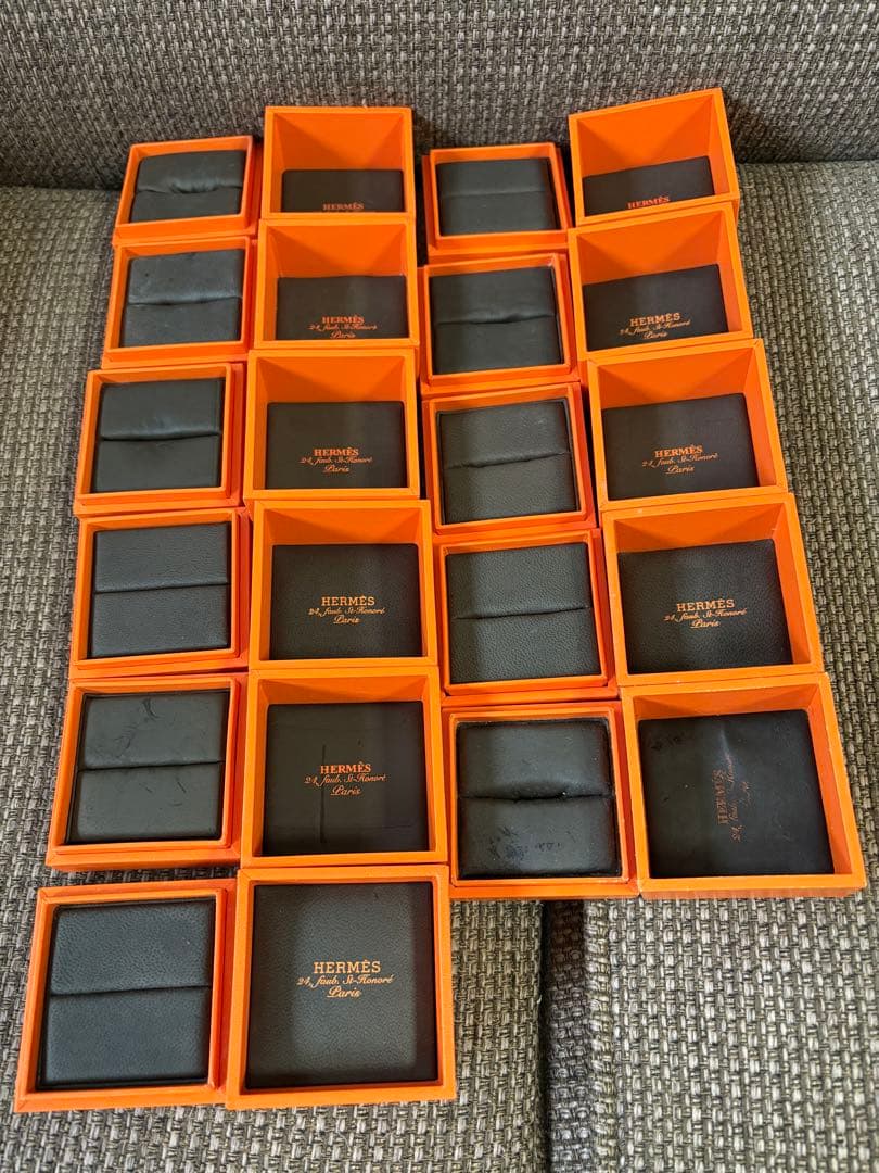 正規品　エルメス　アクセサリーリングなど入れ　空箱ケース　31個セット