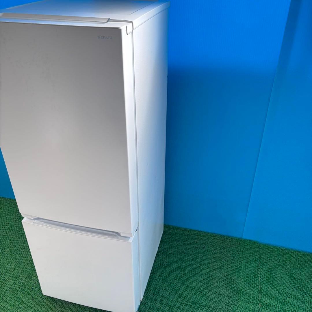 761 極美品　冷蔵庫　小型　一人暮らし　2024年製　200L弱 洗濯機も有