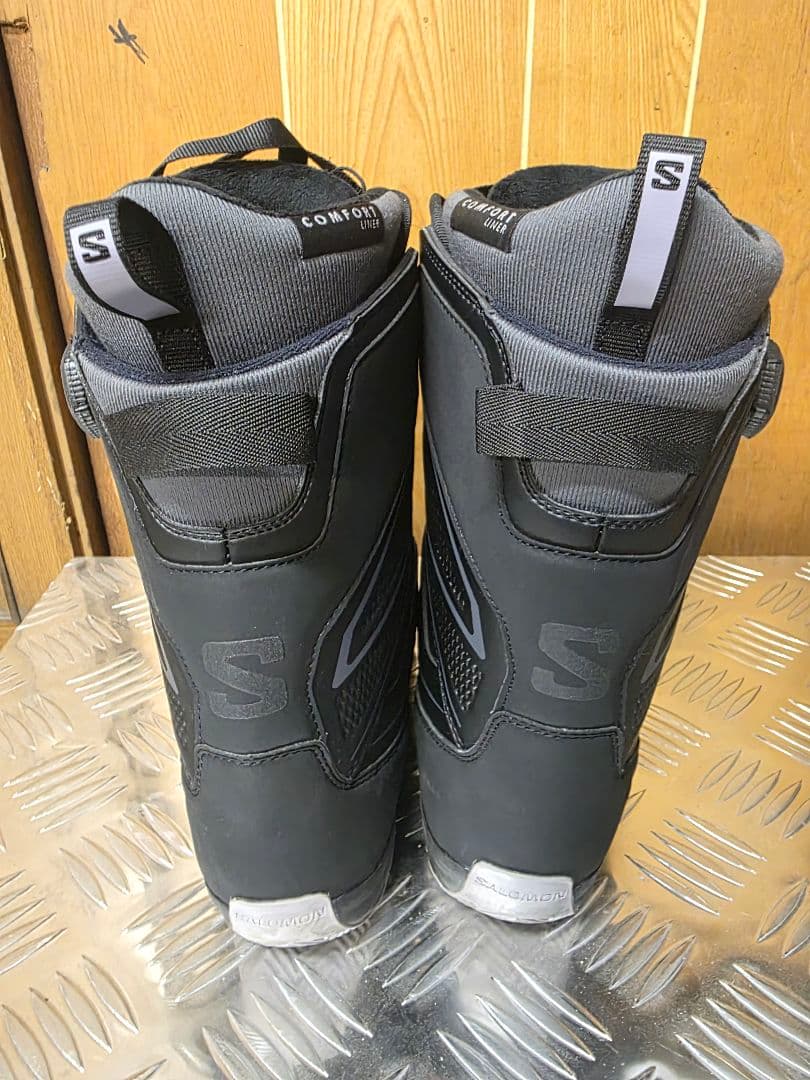 Salomonの「IVY BOA SJ BOA」スノーボードブーツ