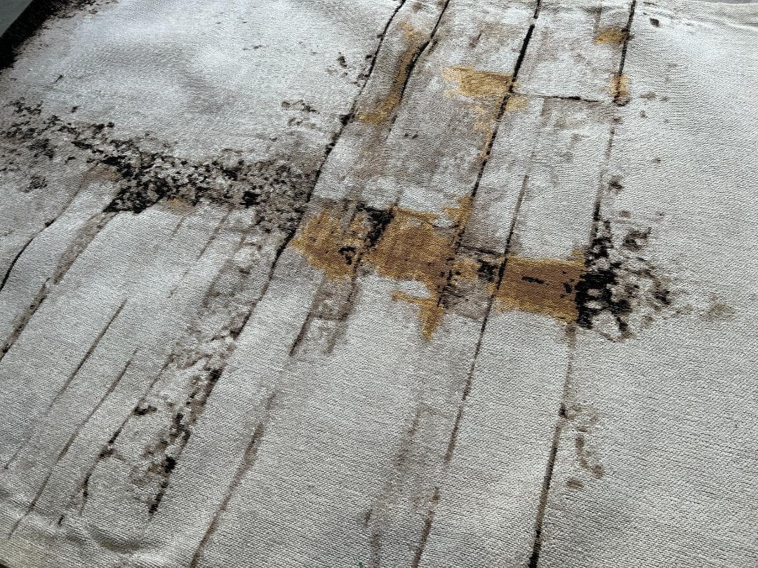 【廃番】KARE / カレ｜200x140cm｜アブストラクトラグ｜グレーライン