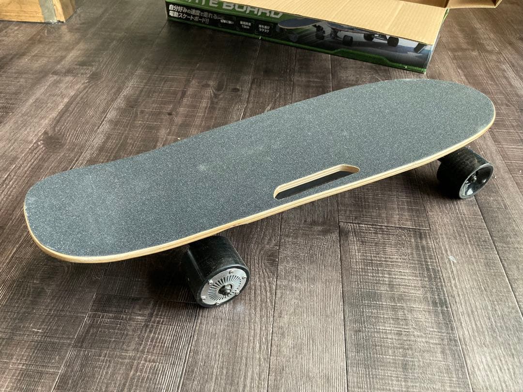 FUGU エレクトリックスケートボード　電動スケートボード
