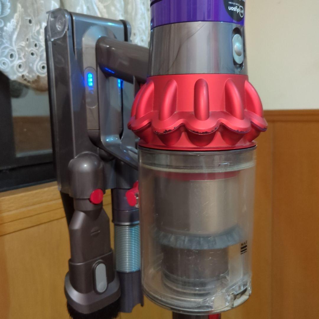 ダイソンv10　スタンド付き　動作良好