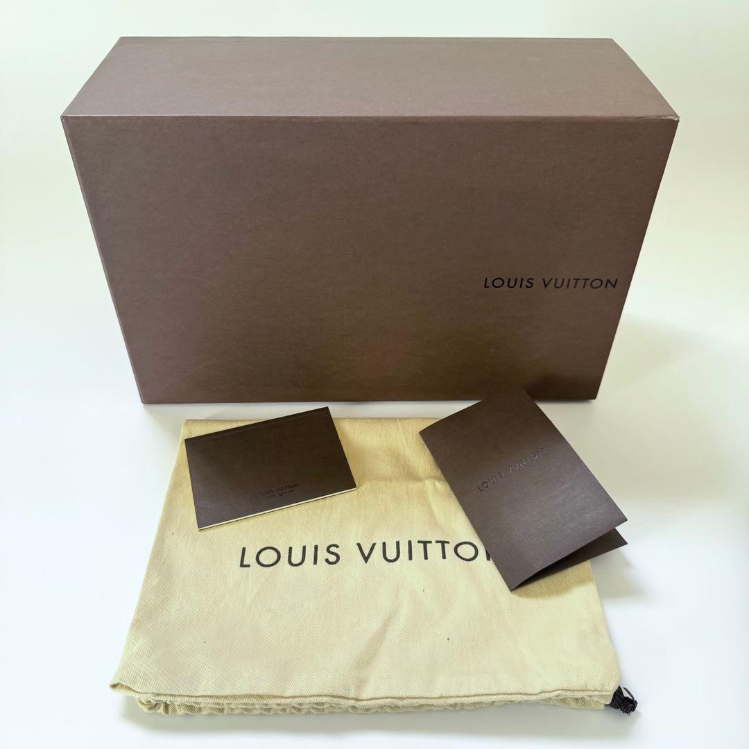 LOUIS VUITTON モンテカルロライン ドライビングシューズ　エンボス