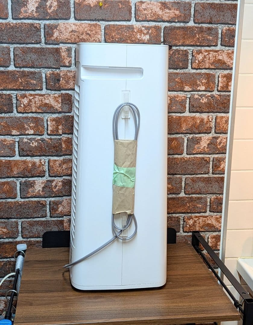 SHARP加湿空気清浄機プラズマクラスター25000搭載KI-JS40-W 美品