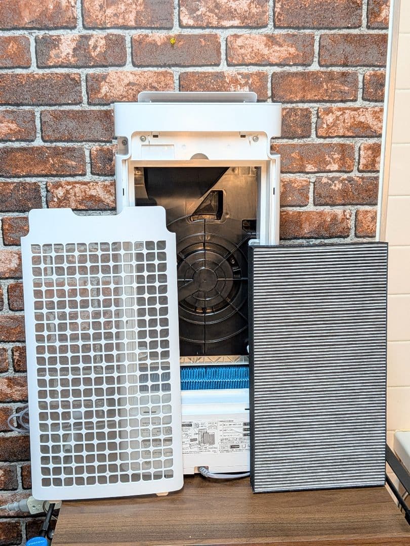 SHARP加湿空気清浄機プラズマクラスター25000搭載KI-JS40-W 美品