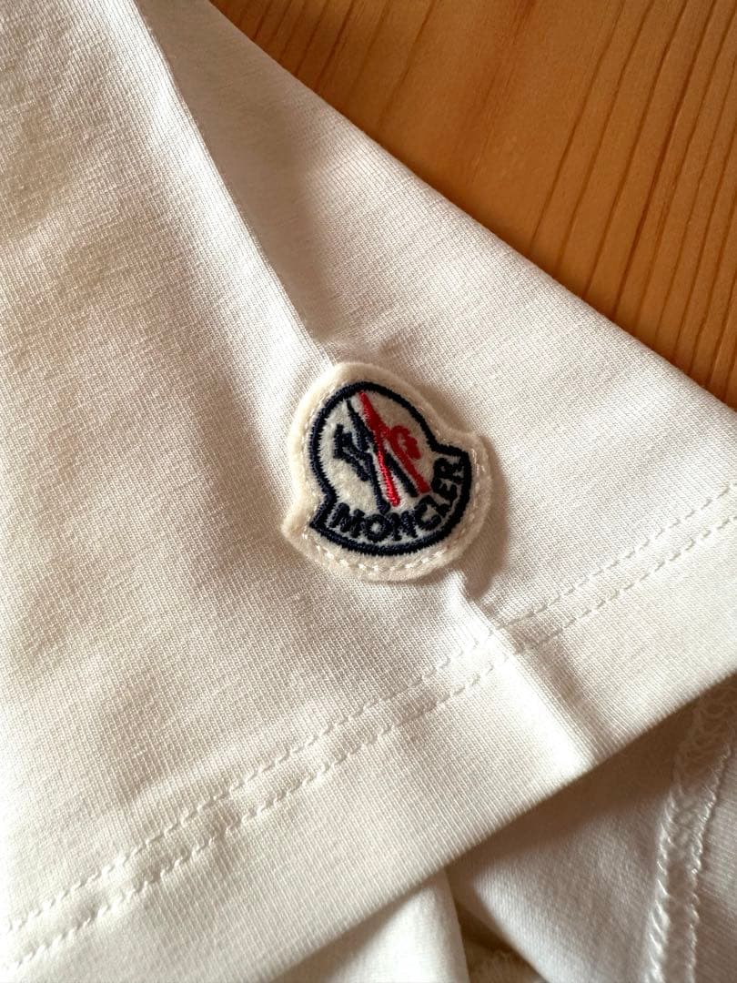 新品✨国内正規品 MONCLERモンクレール 子供 kids Tシャツ 白140