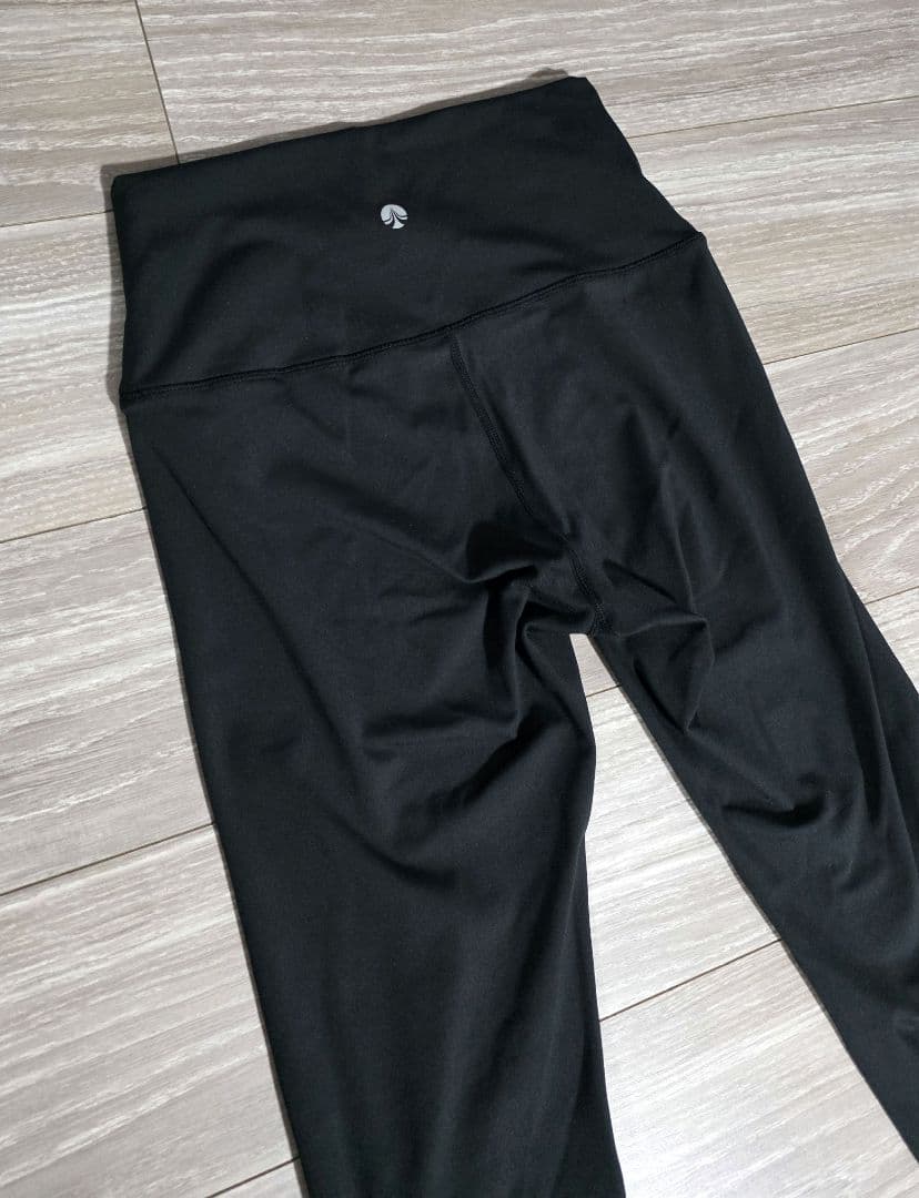 ヨガマット　ヨガウェア　ピラティス　ヨガ　Lava