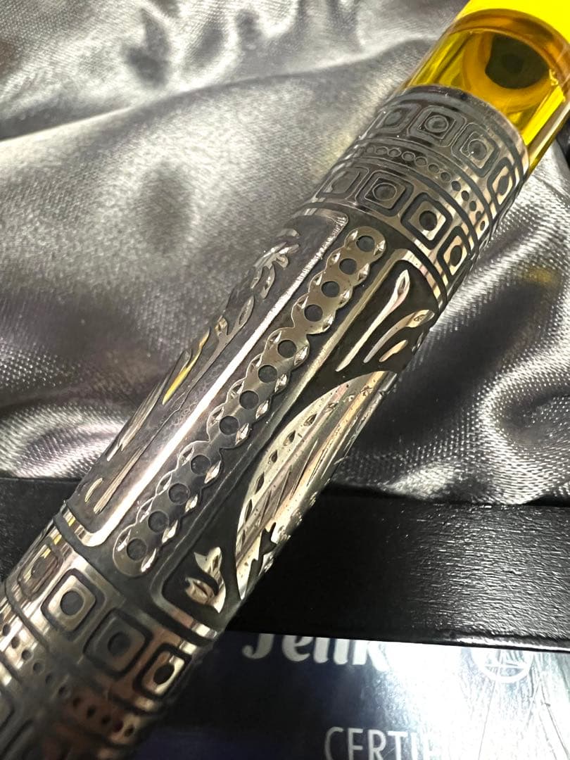 Pelikan ペリカン トレド M910 万年筆 イエロー 18K M