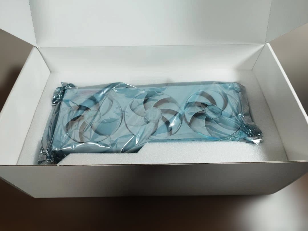 GIGABYTE　AORUS GV-N5090AORUSM ICE-32GD