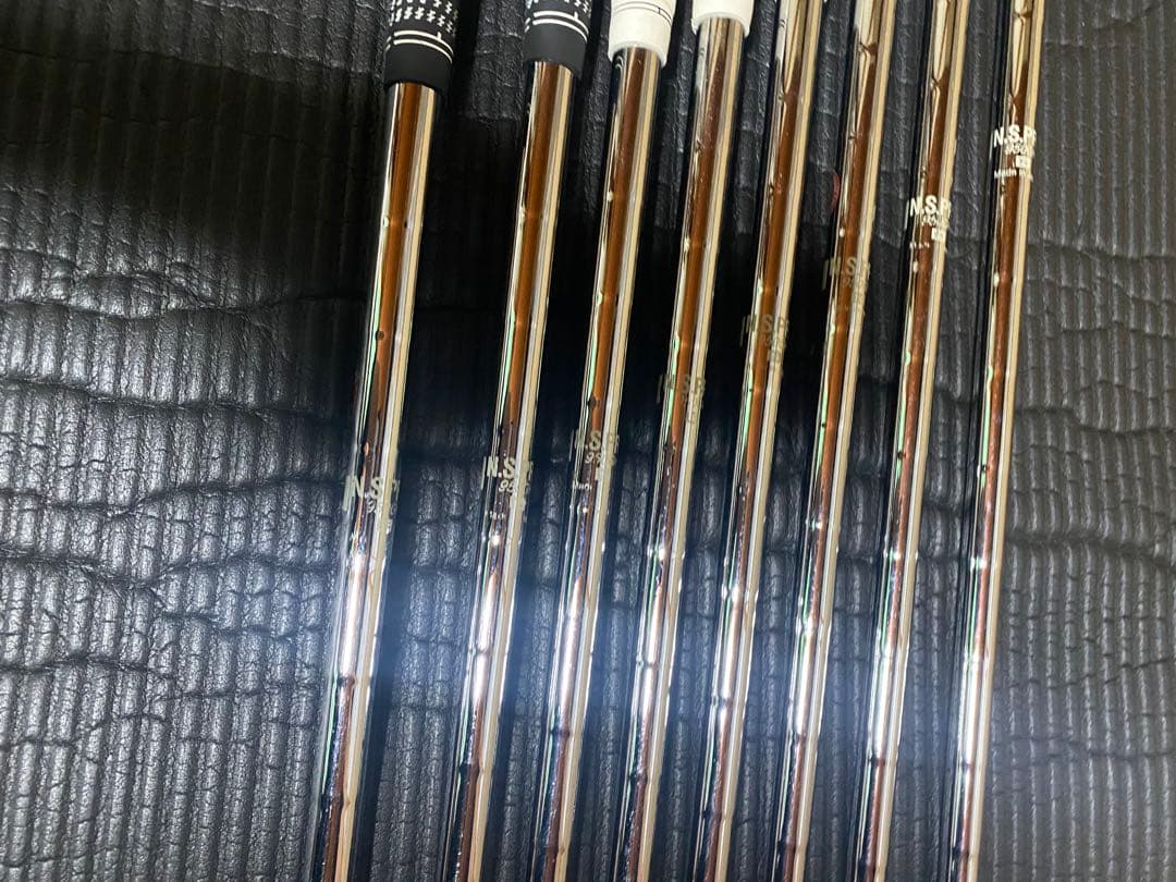 テーラーメイドR11 アイアンセット 8本（5〜P.A.S）