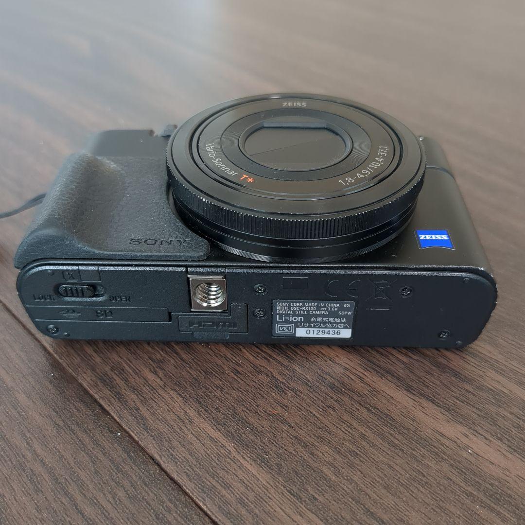 初代後期型Ver2.0　SONY DSC-RX100 ZEISSレンズ