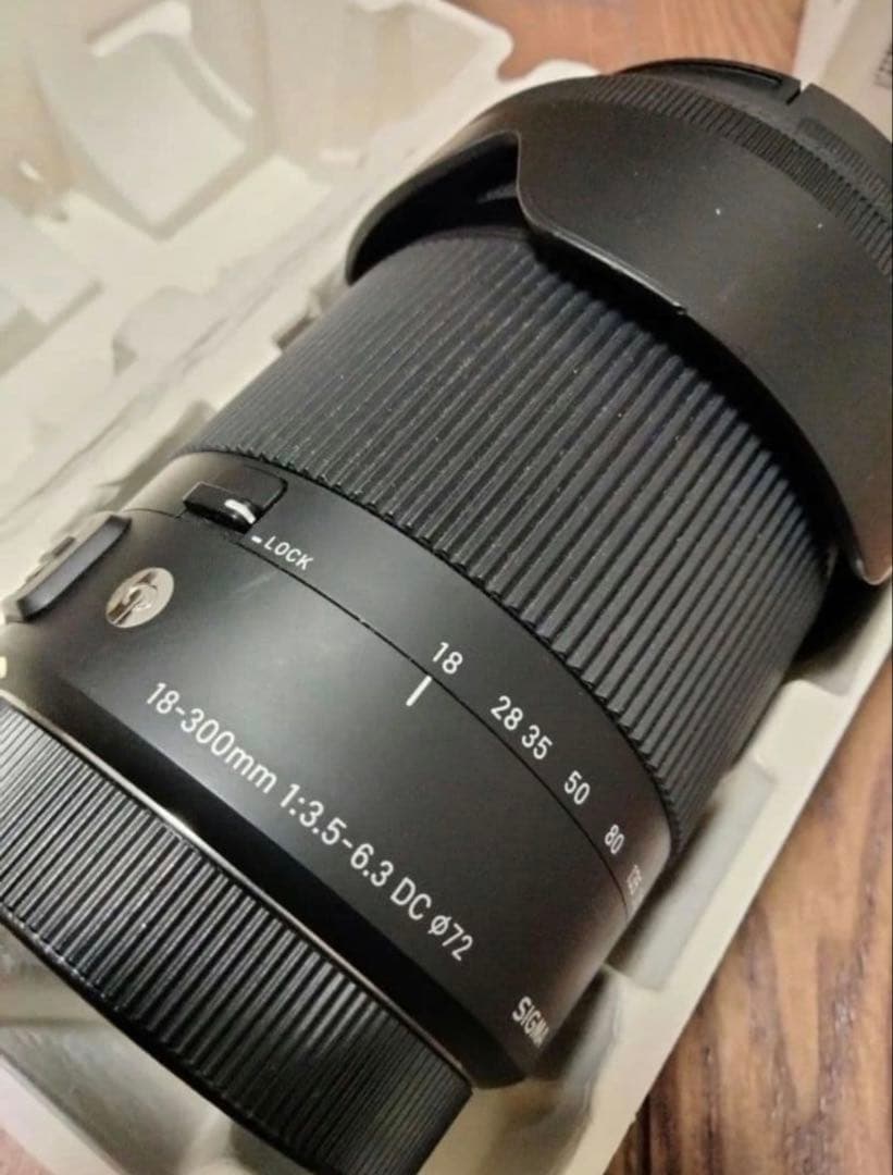 【状態良好】SIGMA 18-300mm F3.5-6.3 　Canonキヤノン