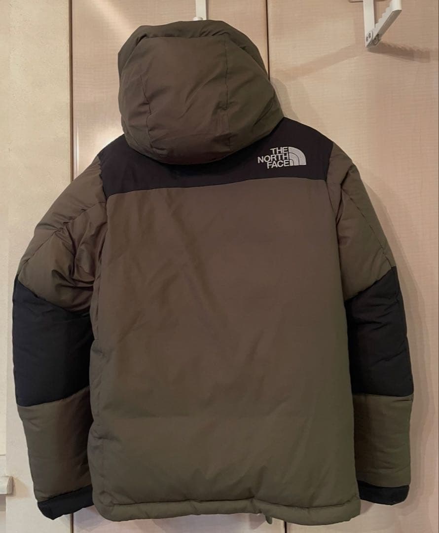 0*☆様 ザノースフェイス　メンズダウンジャケット　カーキ　サイズS