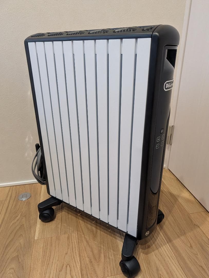 【美品】デロンギ　マルチダイナミックヒーター（MDHAA15WIFI-BK）