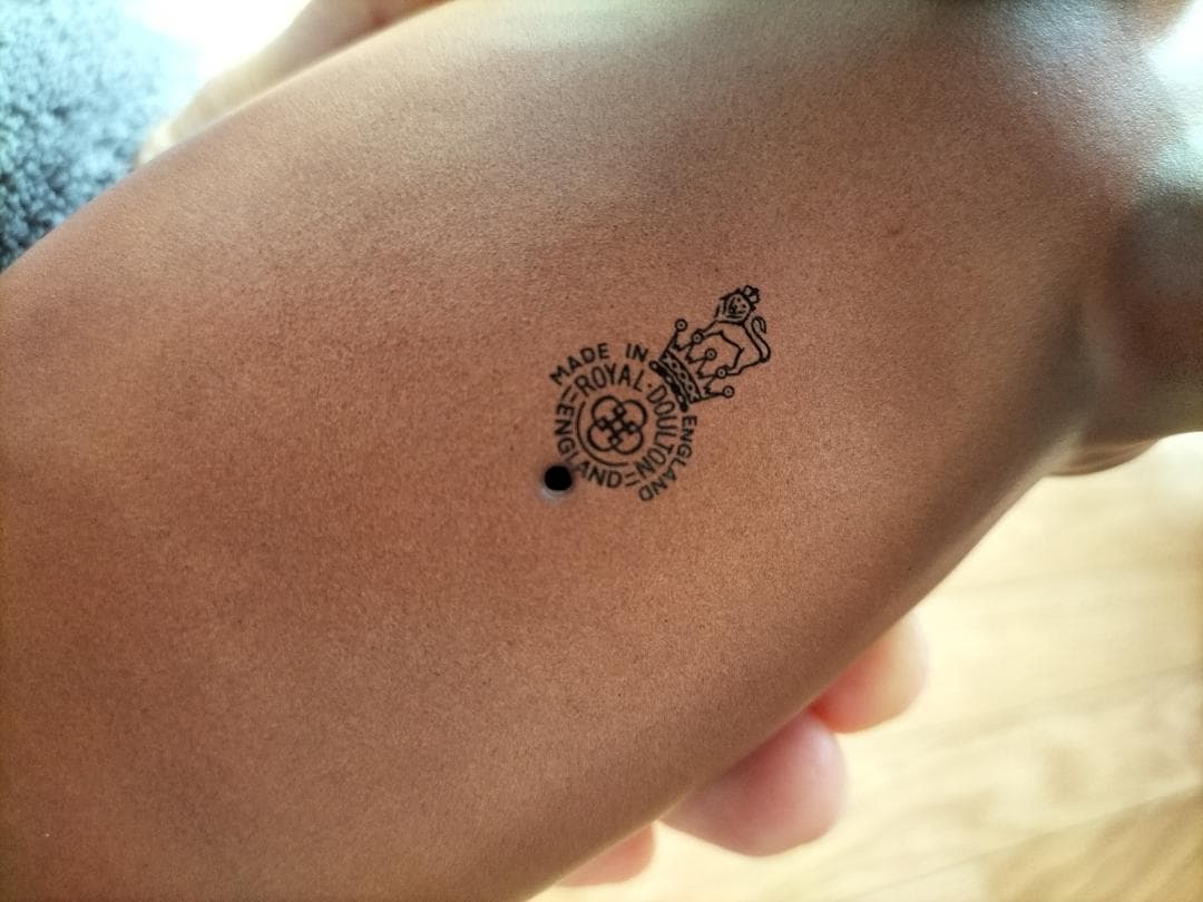 ロイヤルドルトン ニジンスキー  NIJINSKY　午年