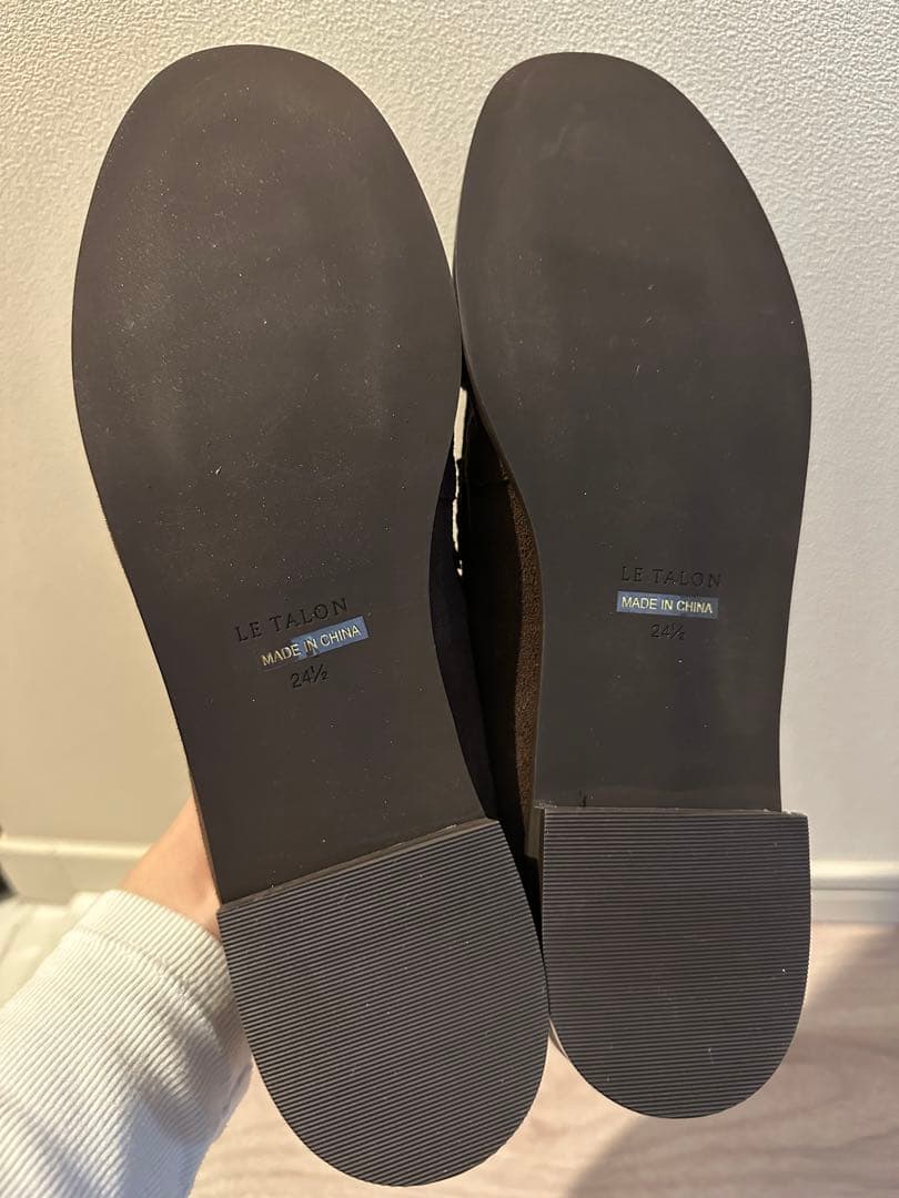 新品未未使用❣️ LE TALON レザーソフトギャザーローファー