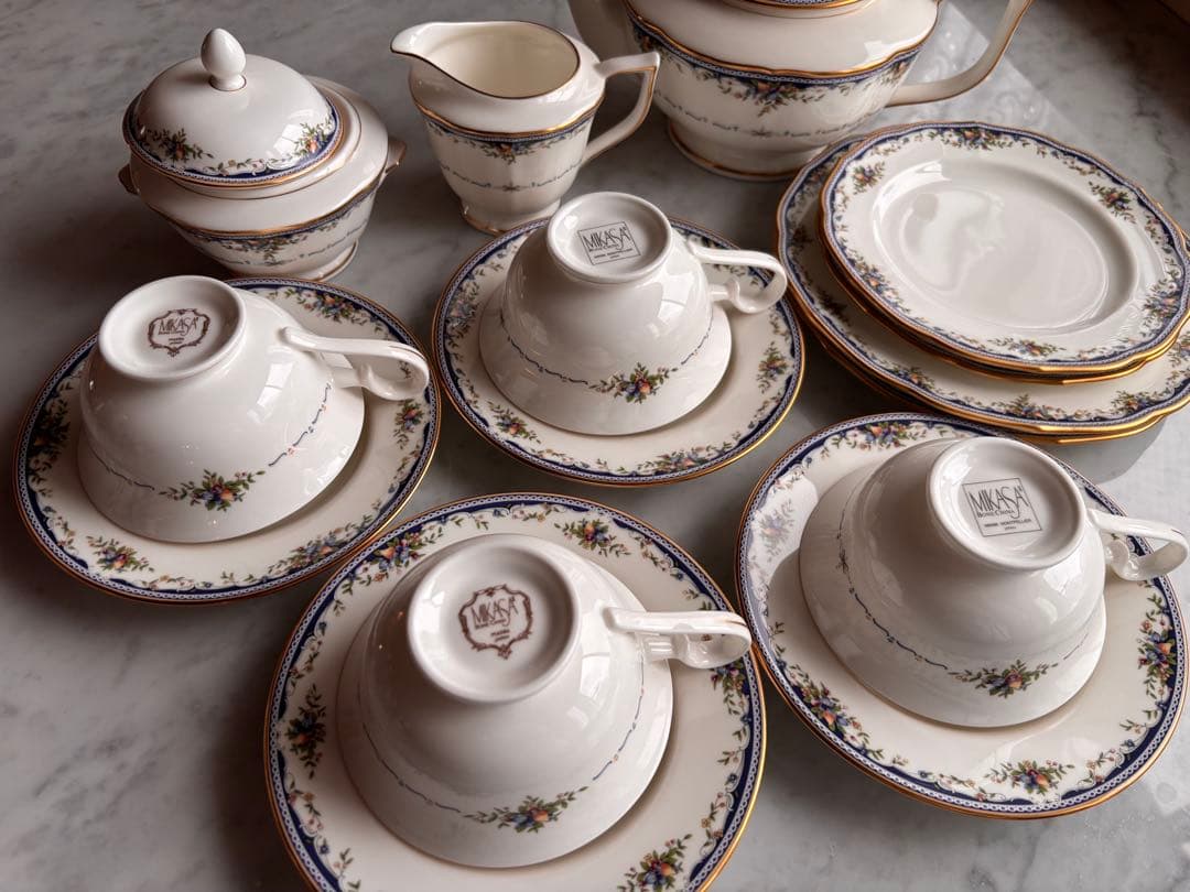 MIKASA ミカサ　花柄陶器ティーセット　MONTPELLIER 15点セット