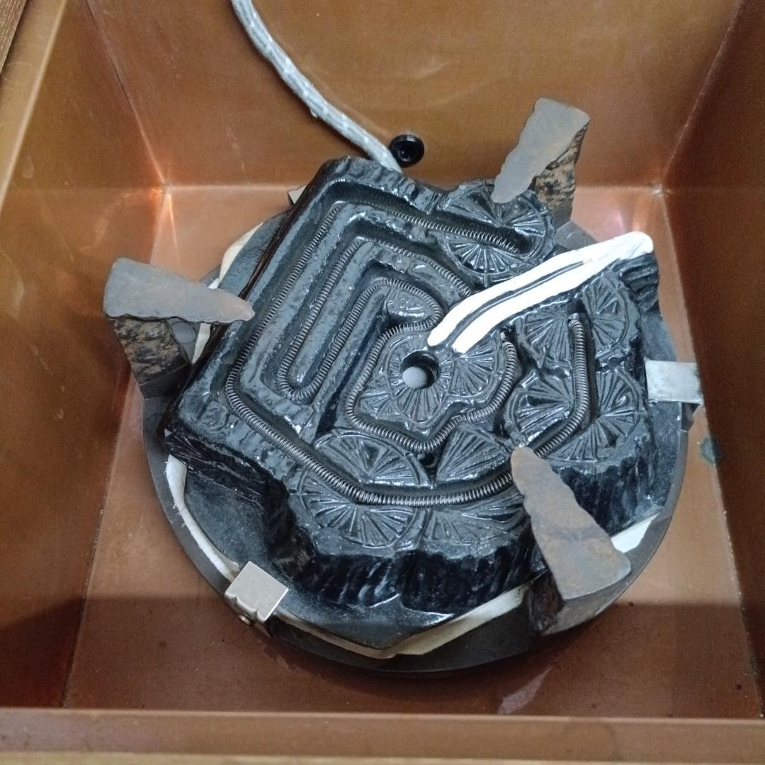 K91 桑置炉 炭型 電熱器 茶道具 置炉 焼杉置戸 桑色 銅 野々田商店