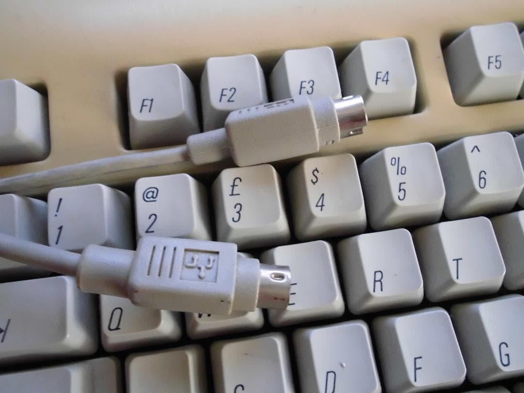 Power Macintosh 7500/100 本体 キーボード マウス付き