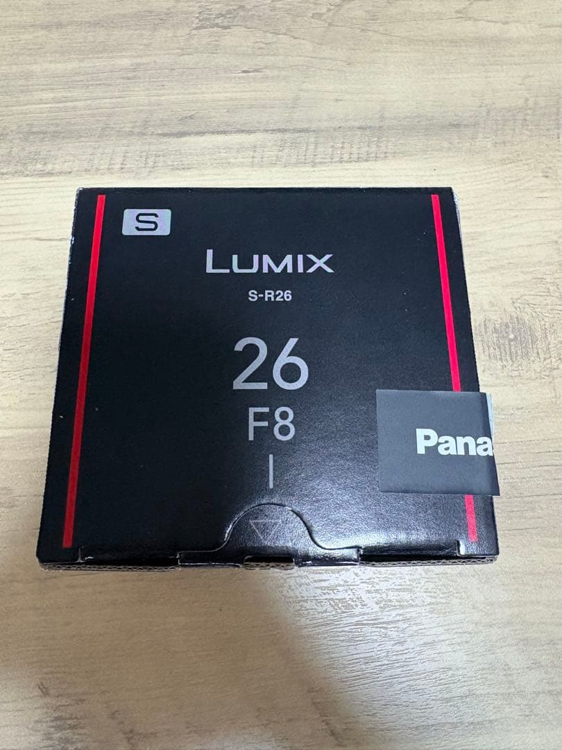 Panasonic LUMIX S-R26 26mm F8 レンズ