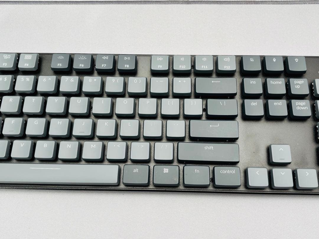 Keychron K5 ロープロファイル　ワイヤレス　メカニカルキーボード★US