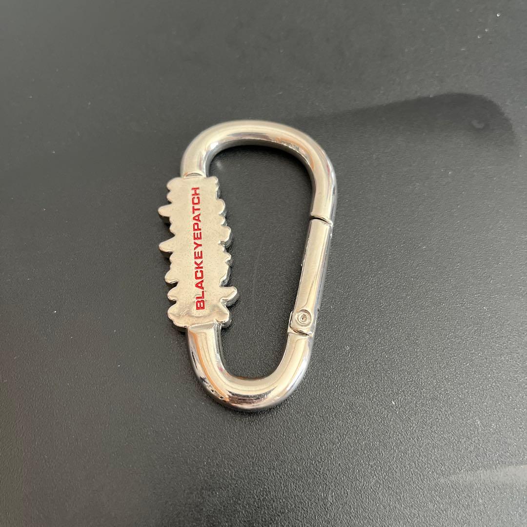 BlackEyePatch カラビナ